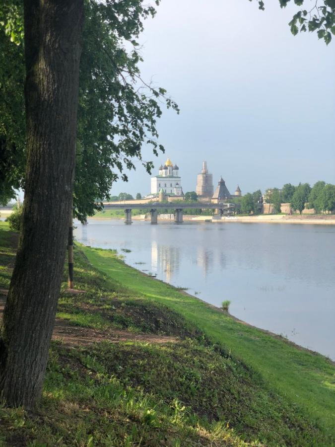 Guest House Na Velikoy Pskov Exteriör bild